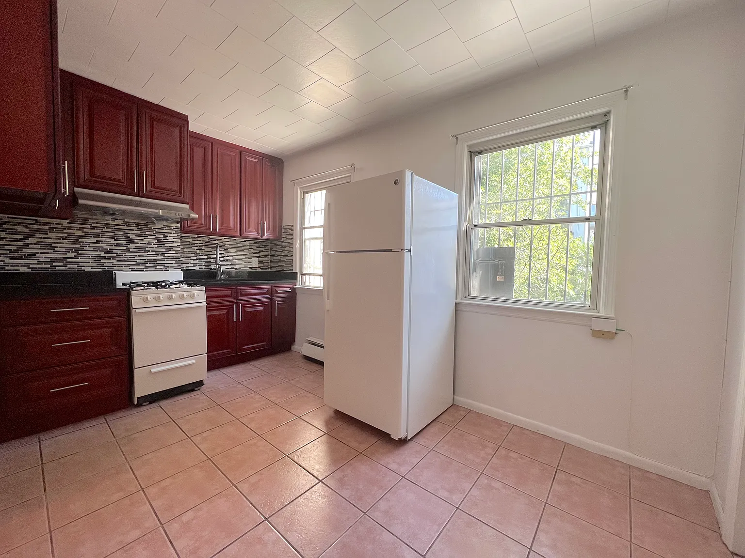 155 Prospect Avenue — Photo 4