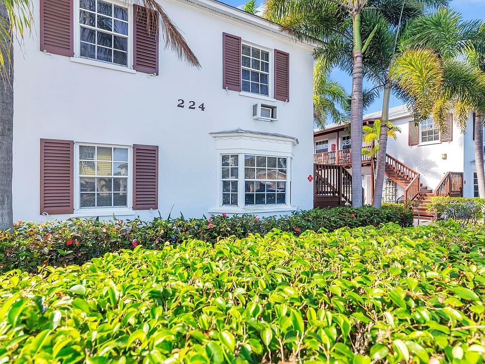 1st image of 230 Conniston Road
