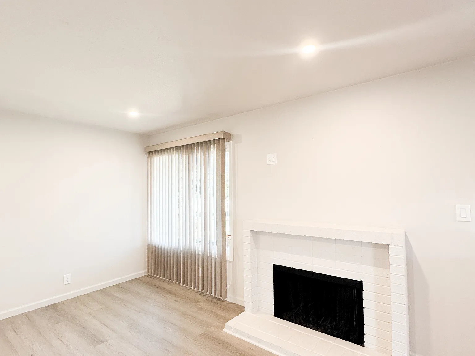 35225 Santiago St — Photo 1