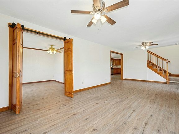 4th image of 45 Dillon St