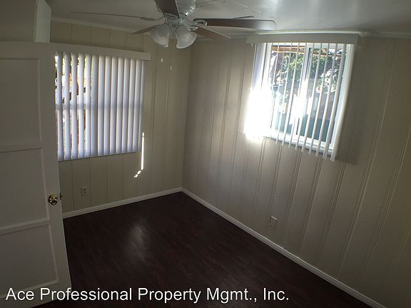 4th image of 4210 E Washington Ave #B