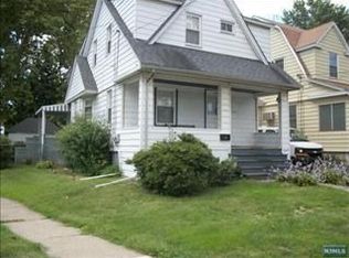 257 Stanley Pl, Hackensack, NJ 07601