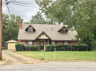 5828 Roxboro Dr, Montgomery, AL 36117