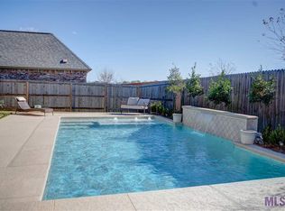 13240 Quail Grove Ave, Baton Rouge, LA 70809