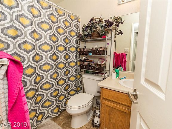 4th image of 5024 S Rainbow Blvd Unit 203