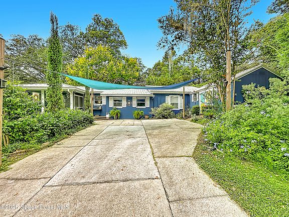 3rd image of 560 Live Oak Ave