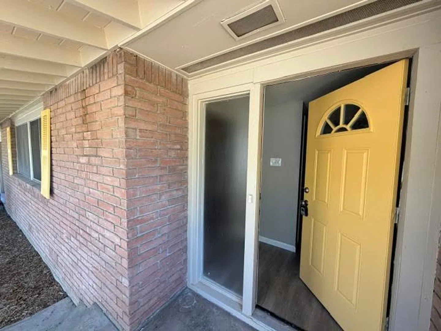3/2 in Waco Move-In Special $500 Off 1st Month's Rent — Photo 2