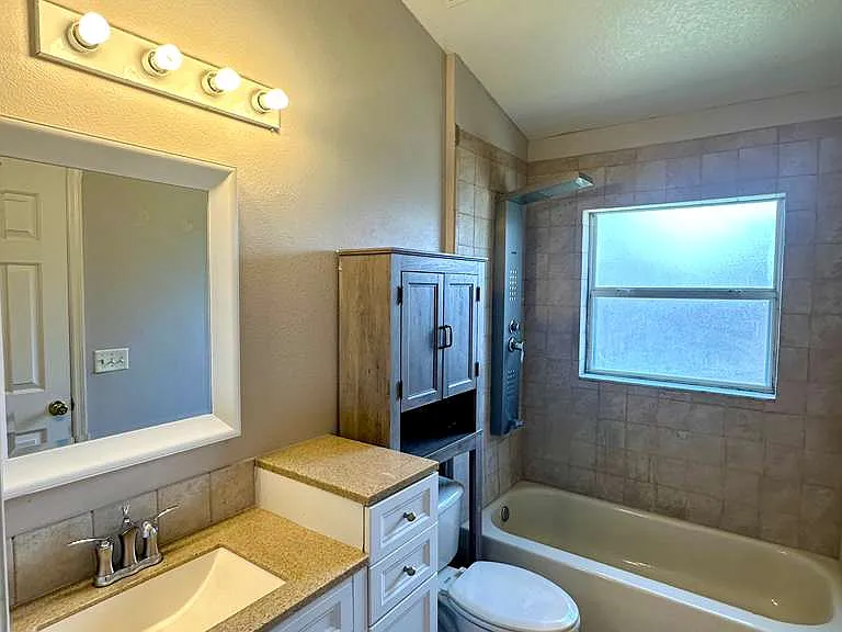 349 Walpole Loop — Photo 8