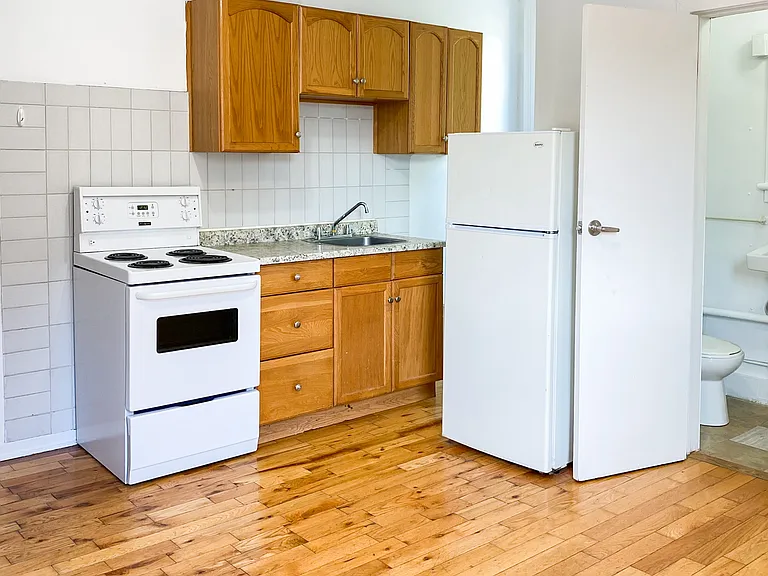 301 Wilbrod St — Photo 21