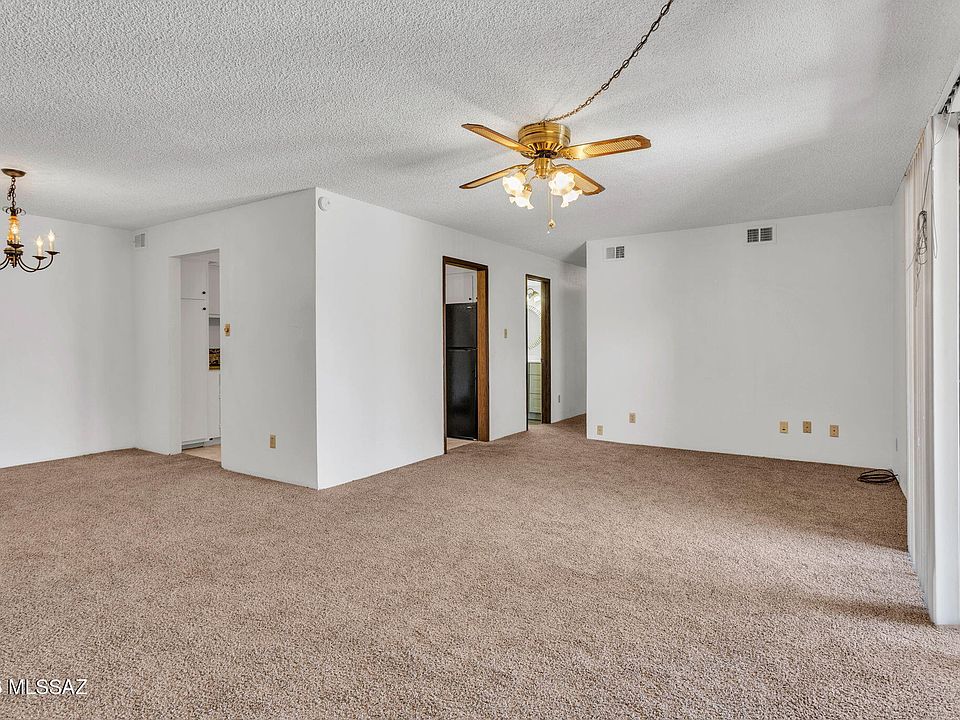 1st image of 6352 N Barcelona Ln Unit 106