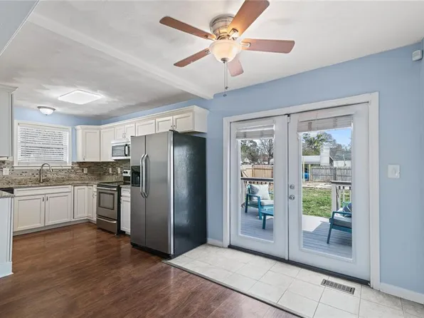 3532 Pamlico Cir, Norfolk, VA 23513