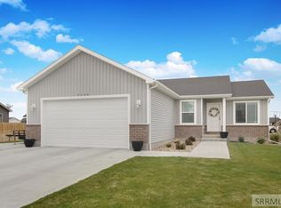 3540 N Jade St, Ammon, ID 83401