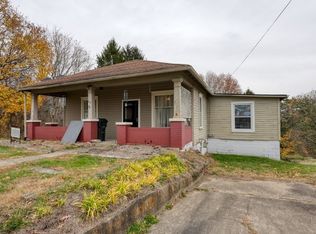 818 Highland Ave, Cambridge, OH 43725