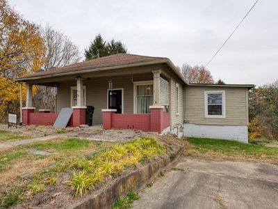 818 Highland Ave, Cambridge, OH, 43725