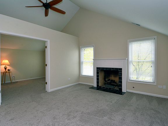 2nd image of 2540 E Hunter Dr #2540