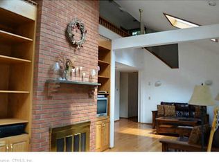 155 Stone Rd, Burlington, CT 06013