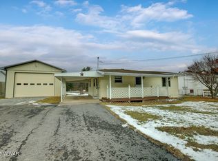 211 Pine St, Howard, PA 16841