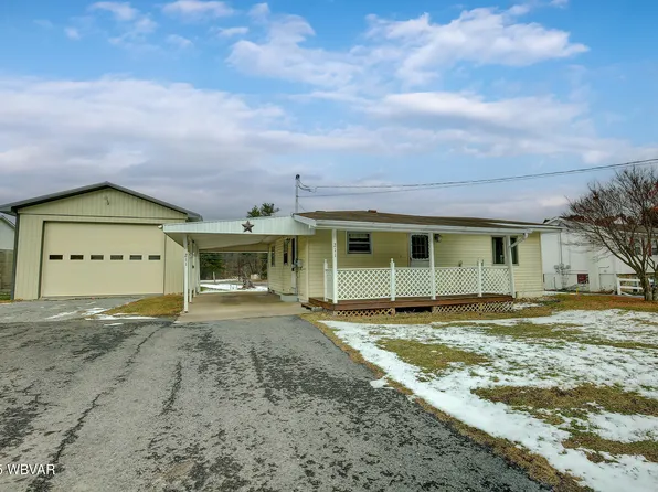 211 Pine St, Howard, PA 16841