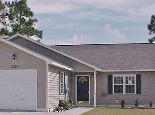 204 Faison Ln, Hubert, NC 28539