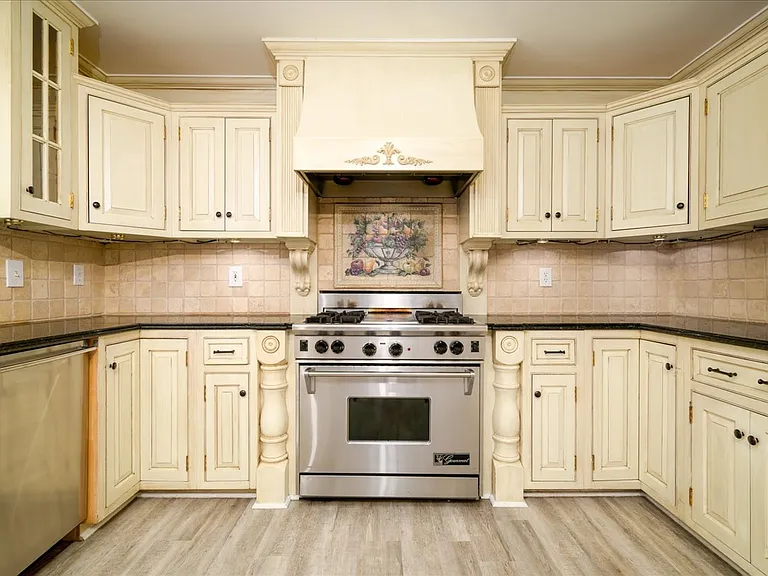 38291 River Park Dr — Photo 9