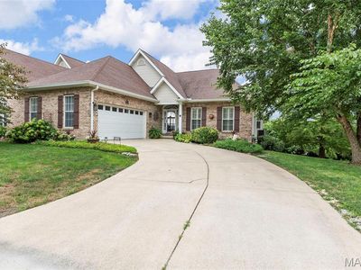 145 Brickyard Dr, Golden Eagle, IL, 62036