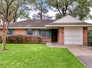 1039 W 30th St, Houston, TX 77018