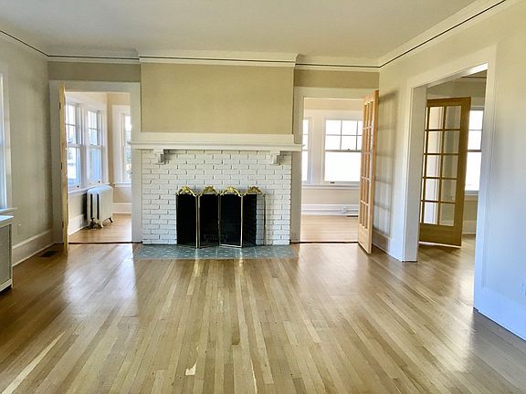 2nd image of 268 Park St #1
