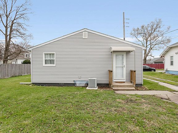 5th image of 1104 Rumely St