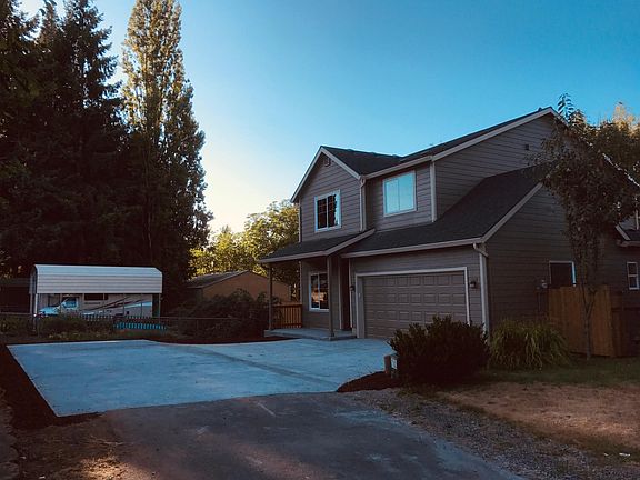 2nd image of 5812 NE 61st Ct