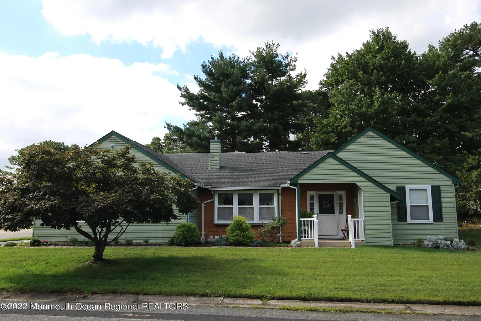 1 Holyoke Court photo 1