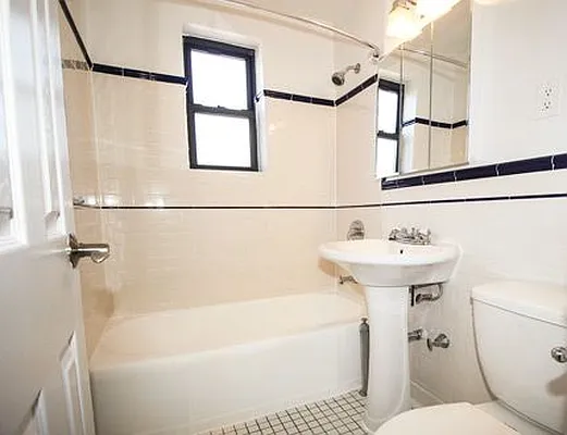 Rented by SW Queens Mezzanine | media 6