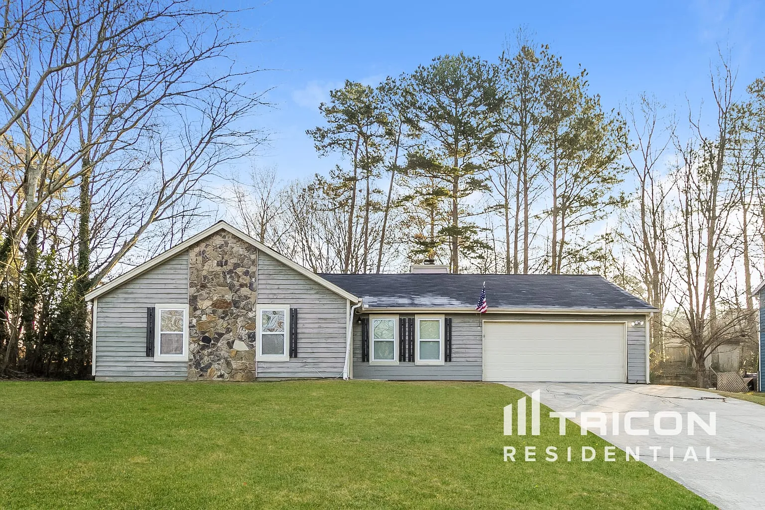 1027 Chapman Cir photo 1