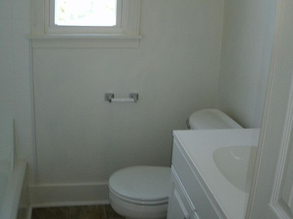 5th image of 2501 Denniston Ave SW