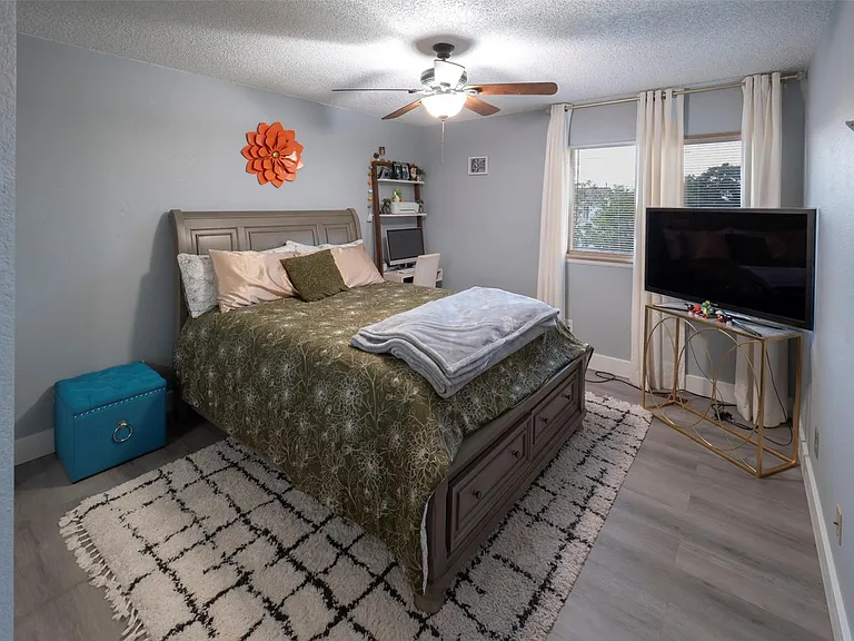 21376 E 40th Pl — Photo 7