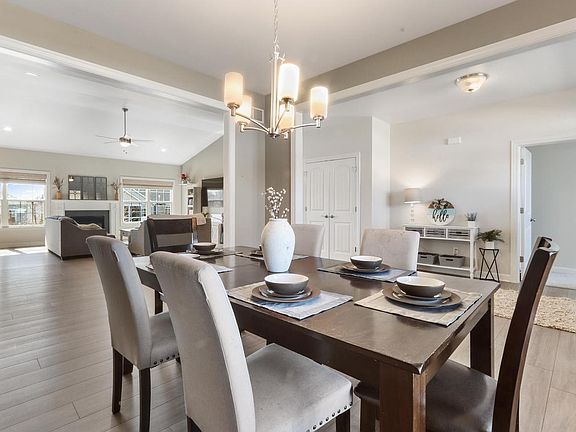 5th image of 560 North Boulder Ridge DRIVE