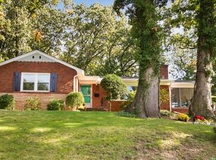 7 Cambridge Rd, Bloomfield, NJ 07003