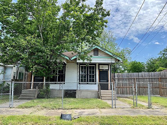 2nd image of 3703 Drew St
