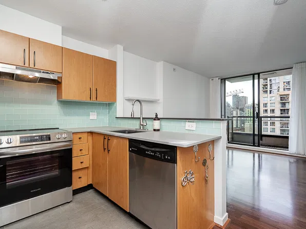 1295 Richards St, Vancouver, BC