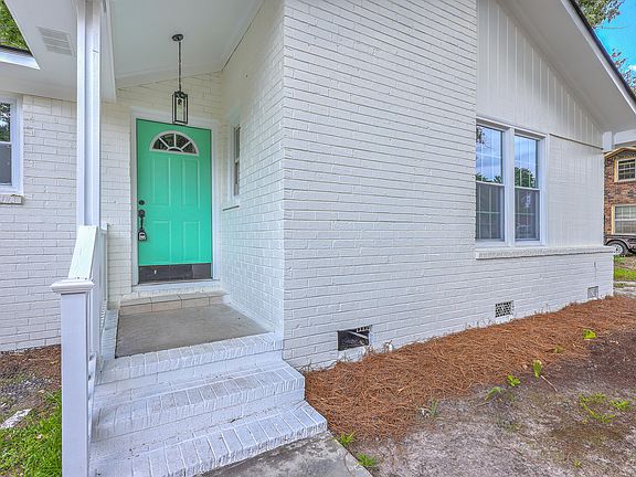 5th image of 131 Ponderosa Dr