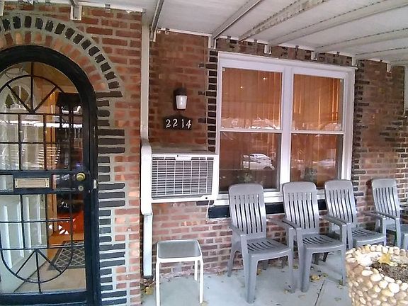 2nd image of 2214 E 29th St