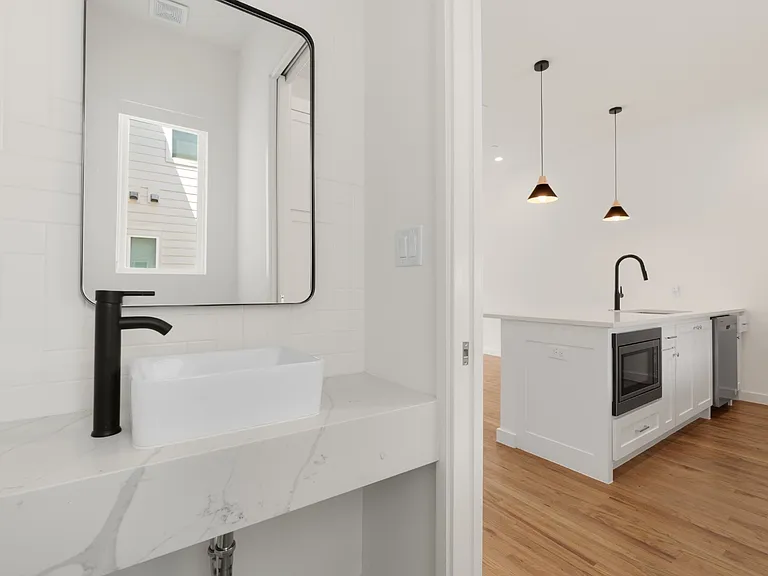 6319 Richmond Ave — Photo 18