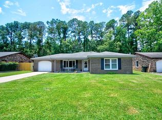 135 Kennington Dr, Goose Creek, SC 29445