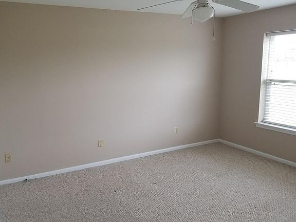 3rd image of 37494 Pettinaro Dr Unit 8704