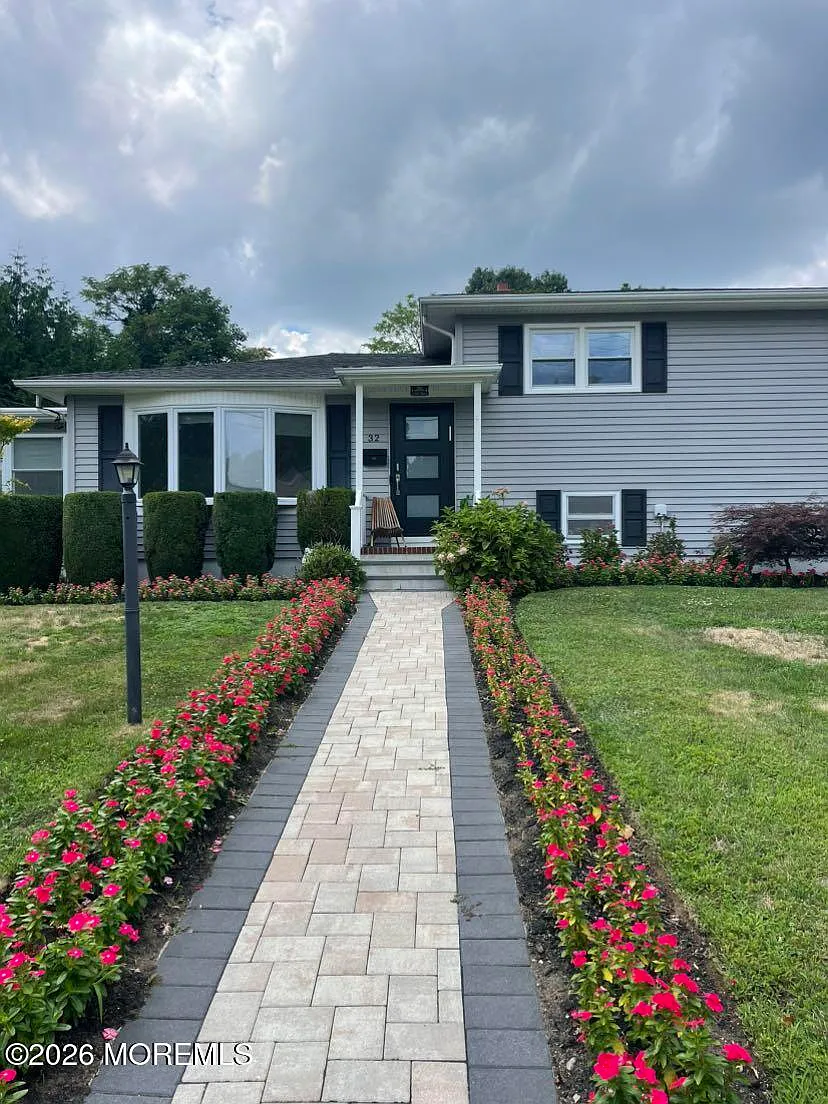 4 bed, 2188 sqft, $5,000 — Photo 1