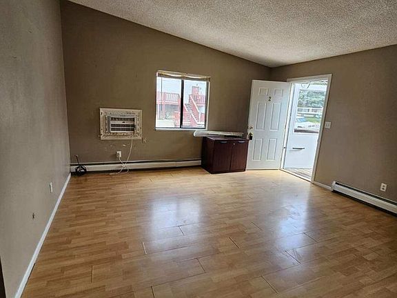 2nd image of 941 E 23rd St APT 2