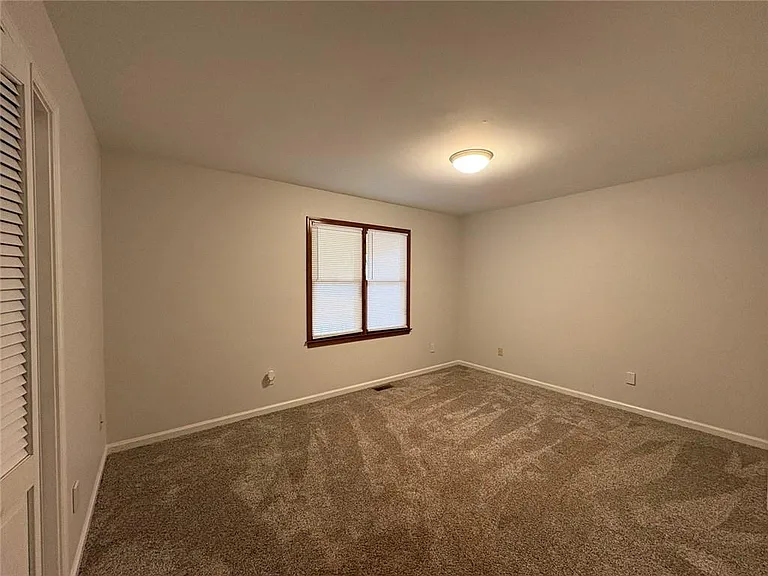 7257 Rocky Ln — Photo 5