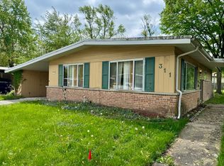 311 Seneca St, Park Forest, IL 60466