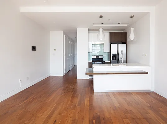 Rented by Modern Spaces | media 31