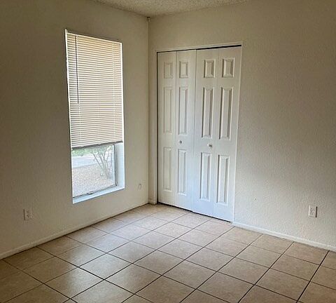 3rd image of 2679 W Ocotillo Rd