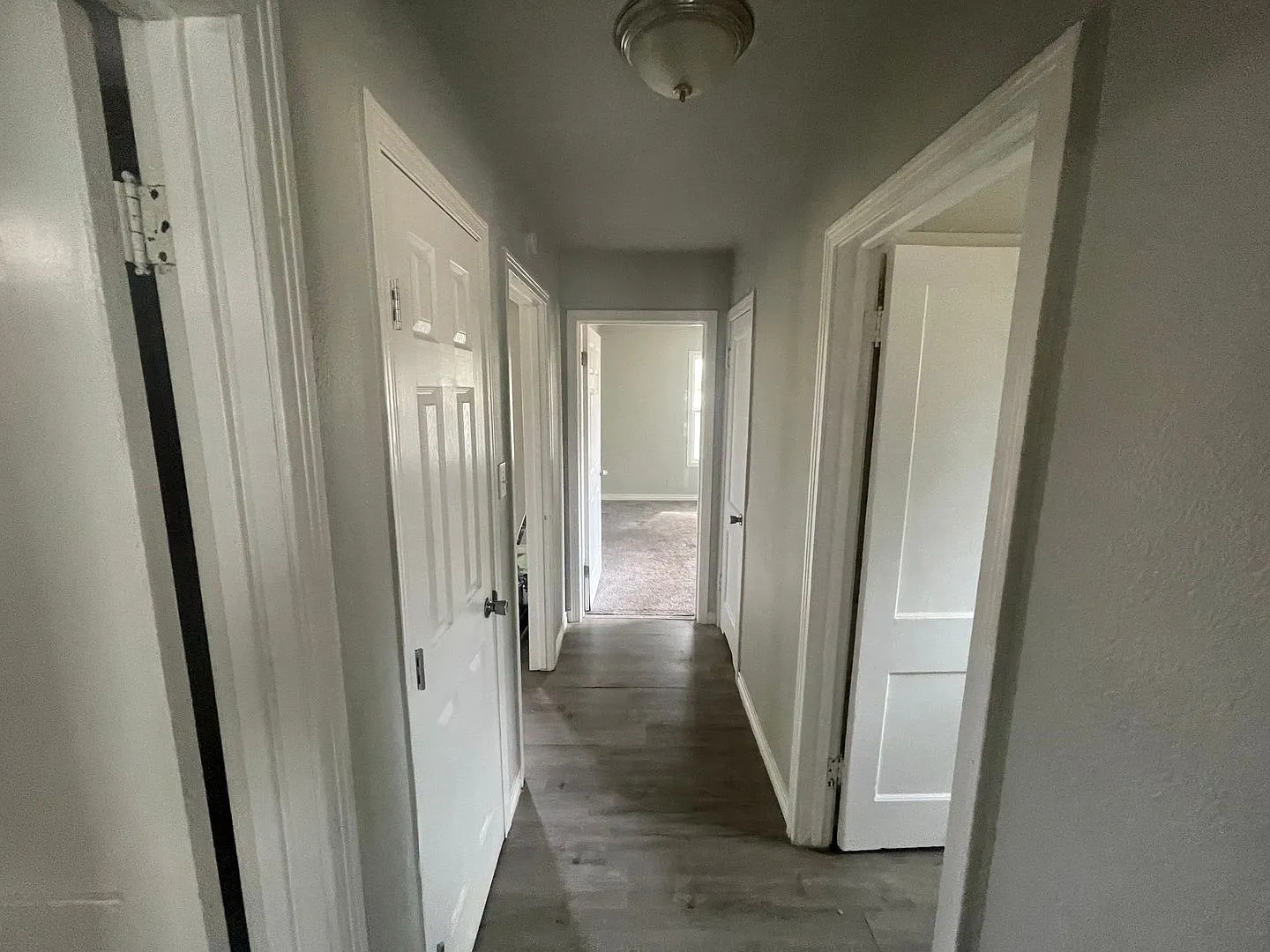 3 bedroom, 2 bath — Photo 4